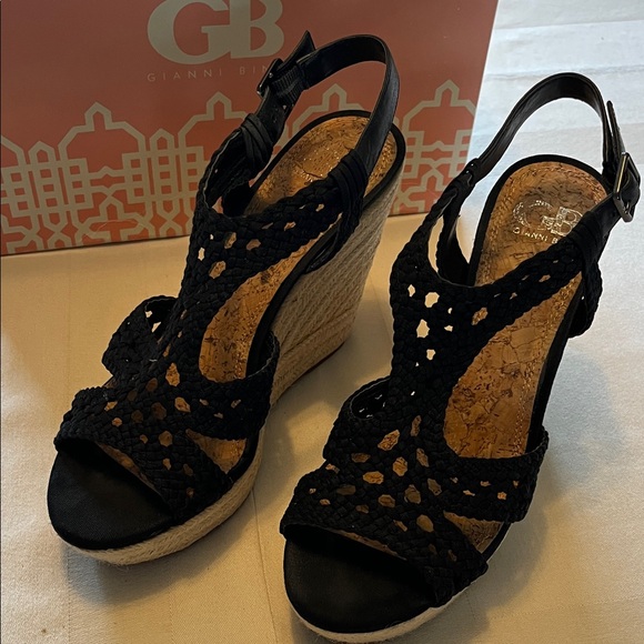 Gianni Bini Black Crochet Wedge Sandals Size 9.5 - Picture 3 of 5